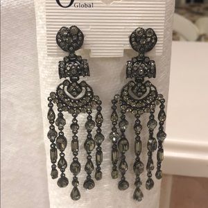 Chandelier Earrings - Pierced